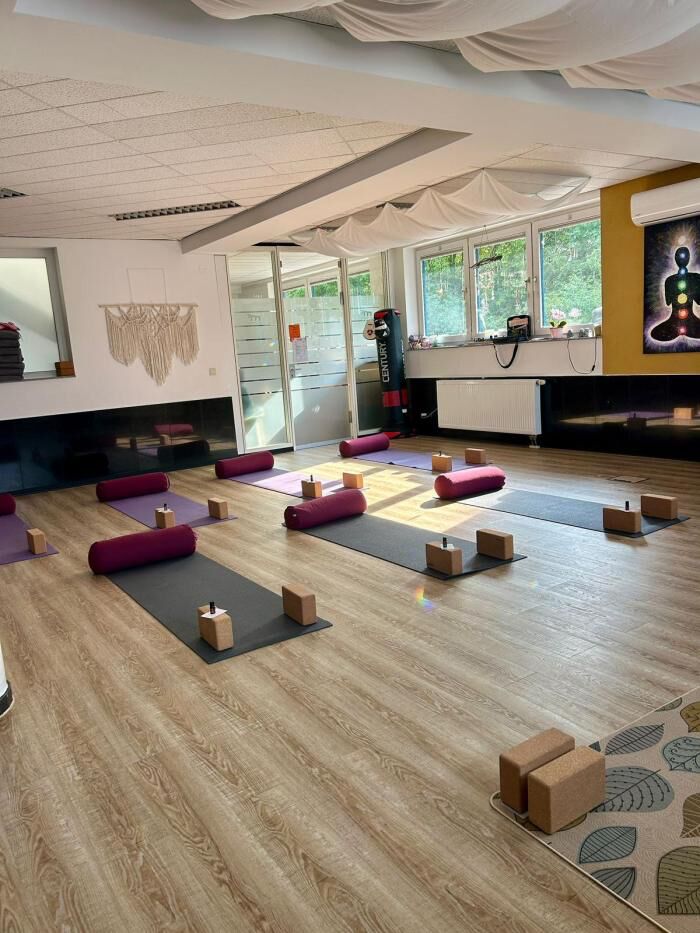 Yoga-Stunde.png
